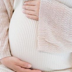 在长期熬夜加👨‍🍳班，喝酒应酬的强👨‍👧‍👦↙压下，上海工作🦴🤥